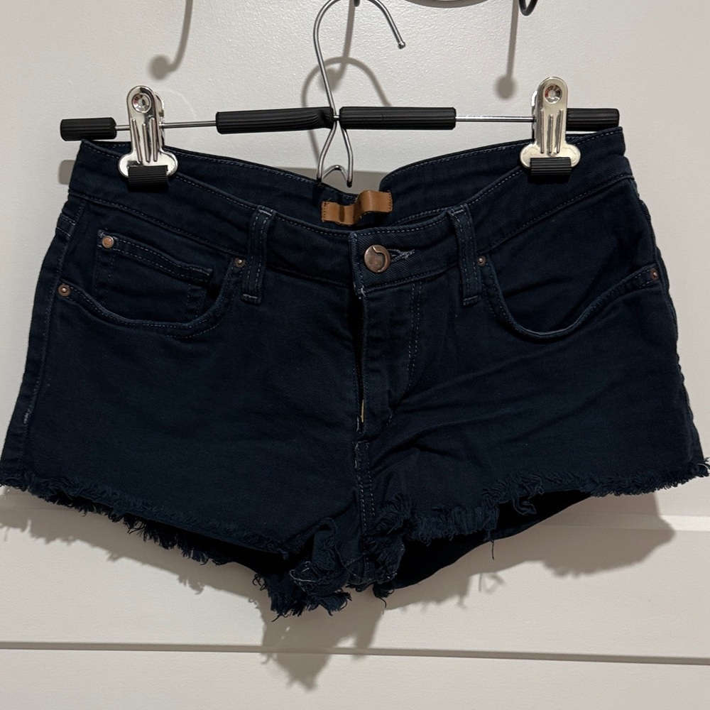 Women’s Indigo Frayed Denim Shorts